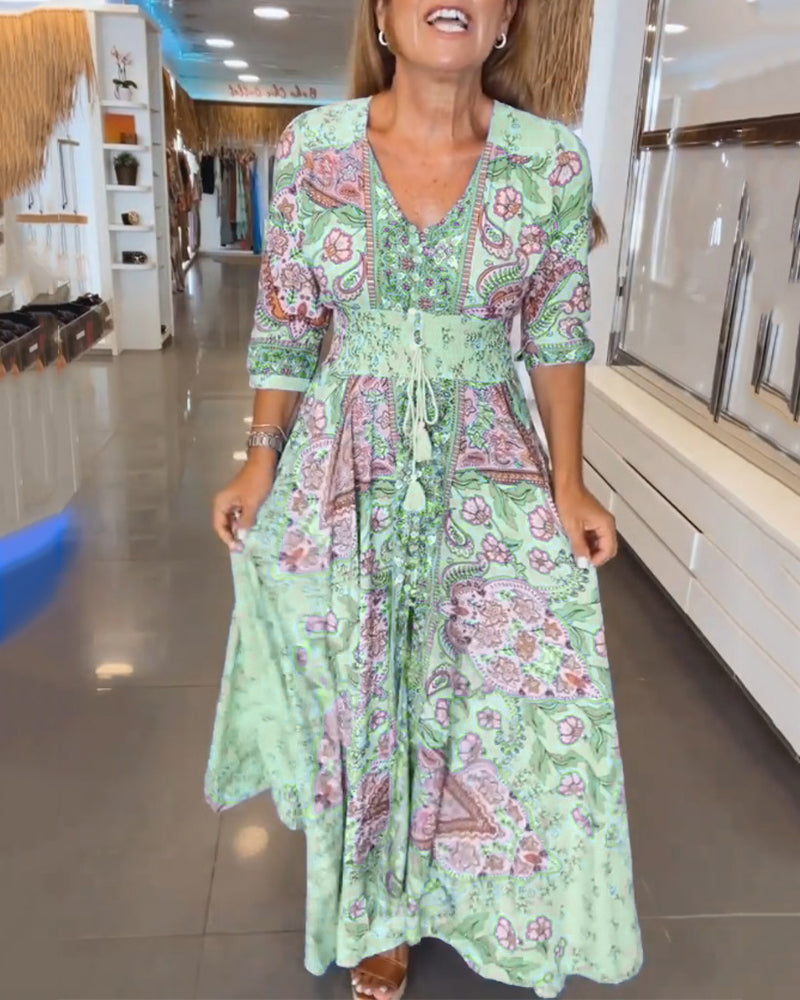 Vakantiejurk met V-hals en 3/4 mouwen